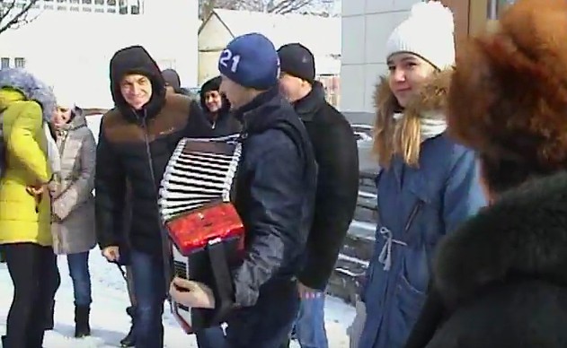 Песенный флешмоб в Новоазовске